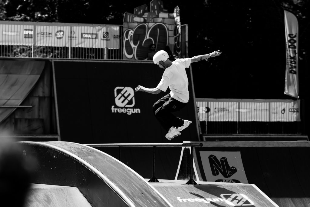 Skateur en mouvement — portfolio photo en Alsace par Jonathan N